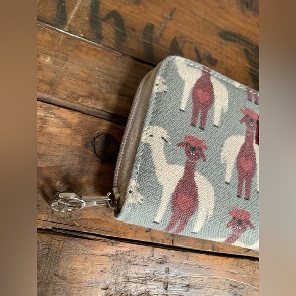Bungalow 360 canvas llama wallet pocketbook - Picture 2 of 8